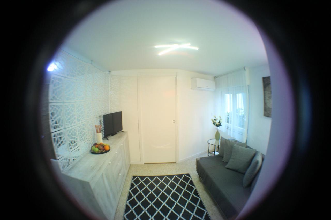 Suite113 In The Center With Beach Pescara Buitenkant foto